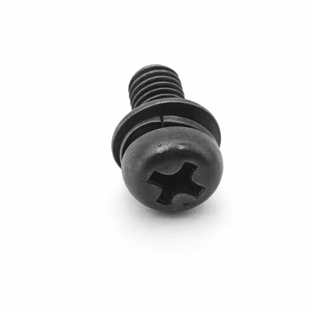 PAN HEAD SCREW M4X10