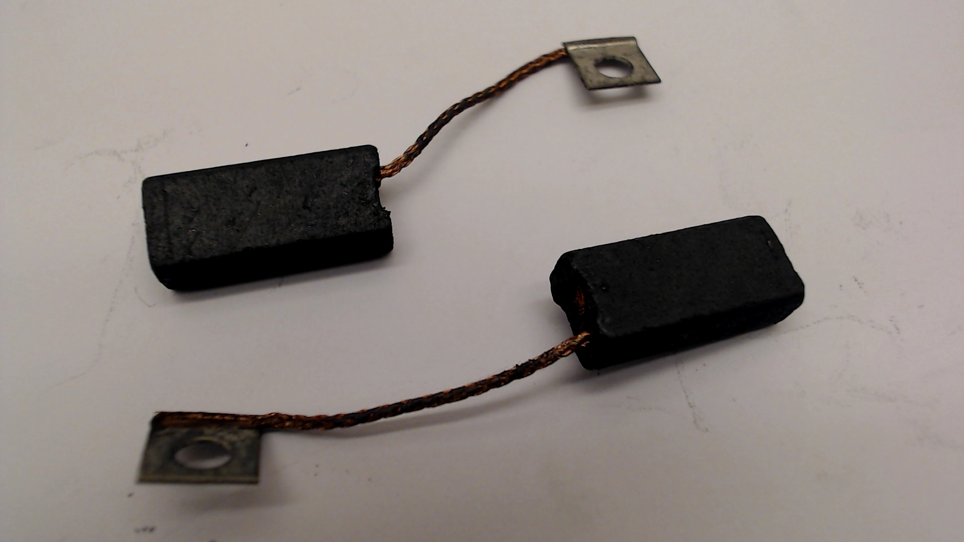 Carbon-brush Set