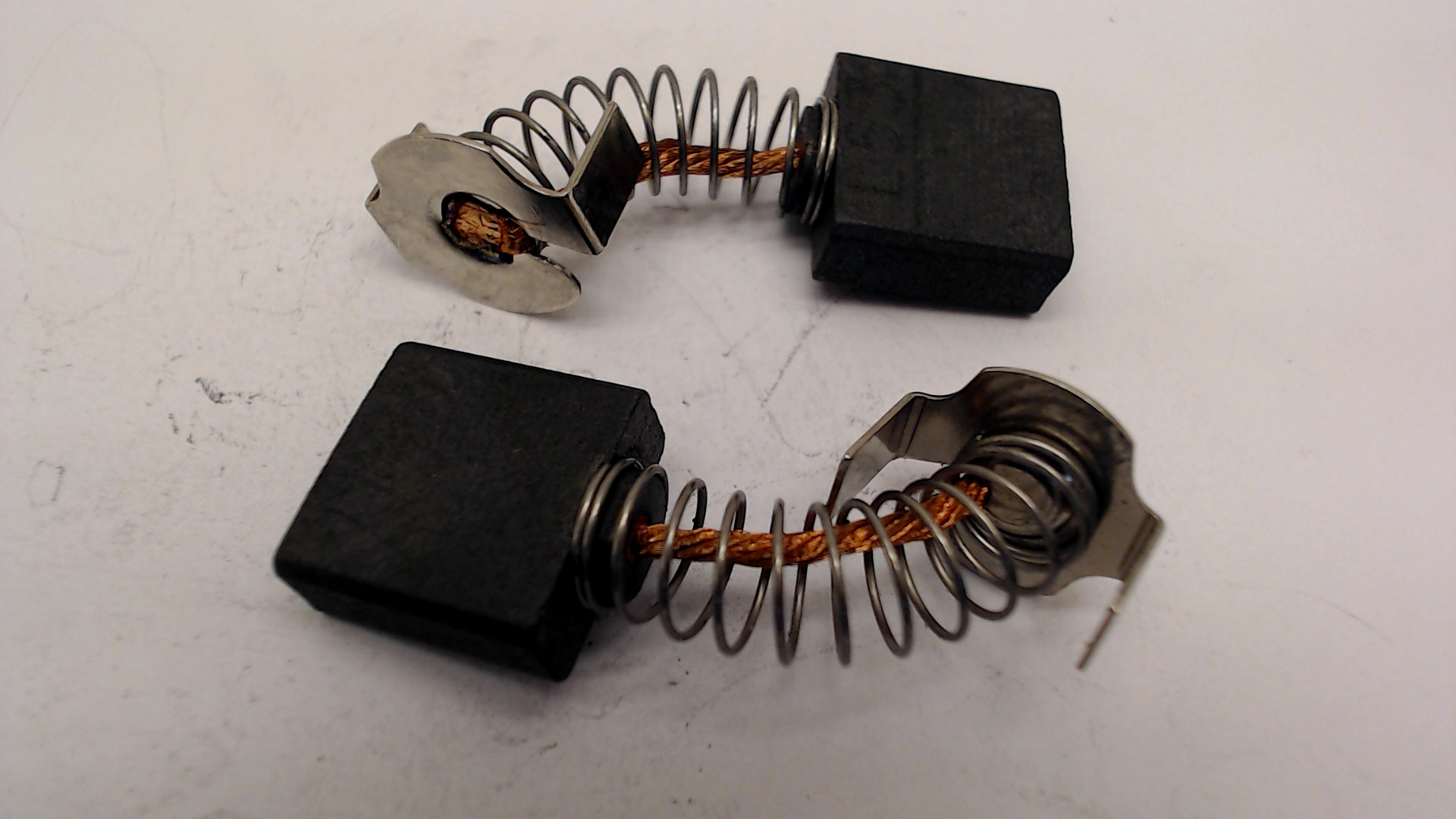 Carbon-brush Set
