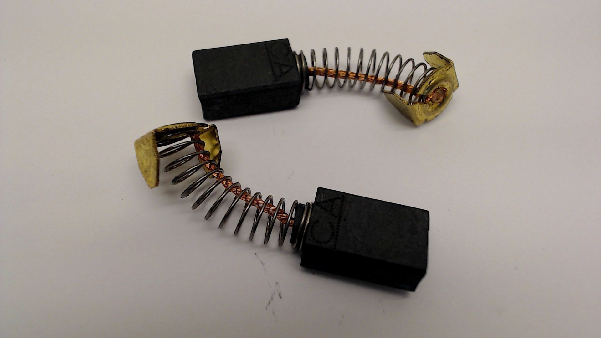 Carbon-brush Set