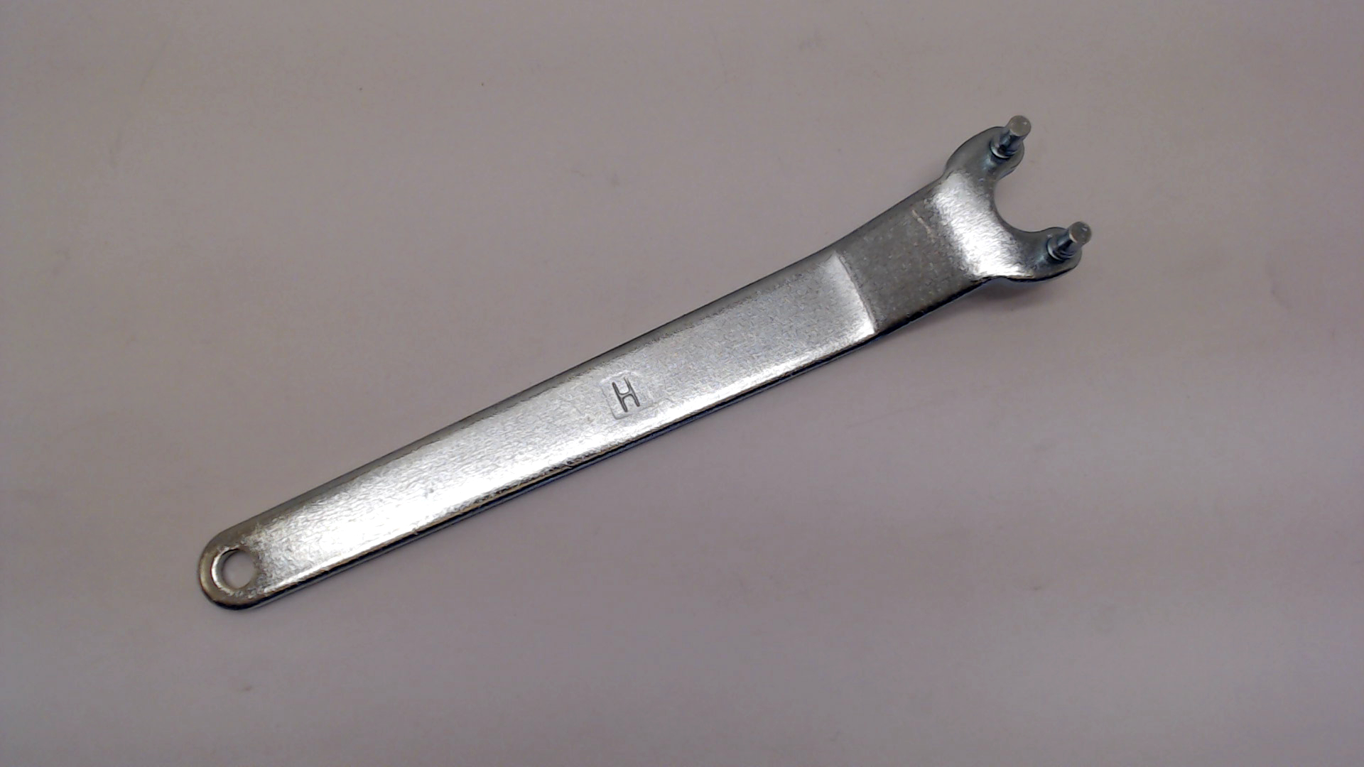Pin-type Face-wrench