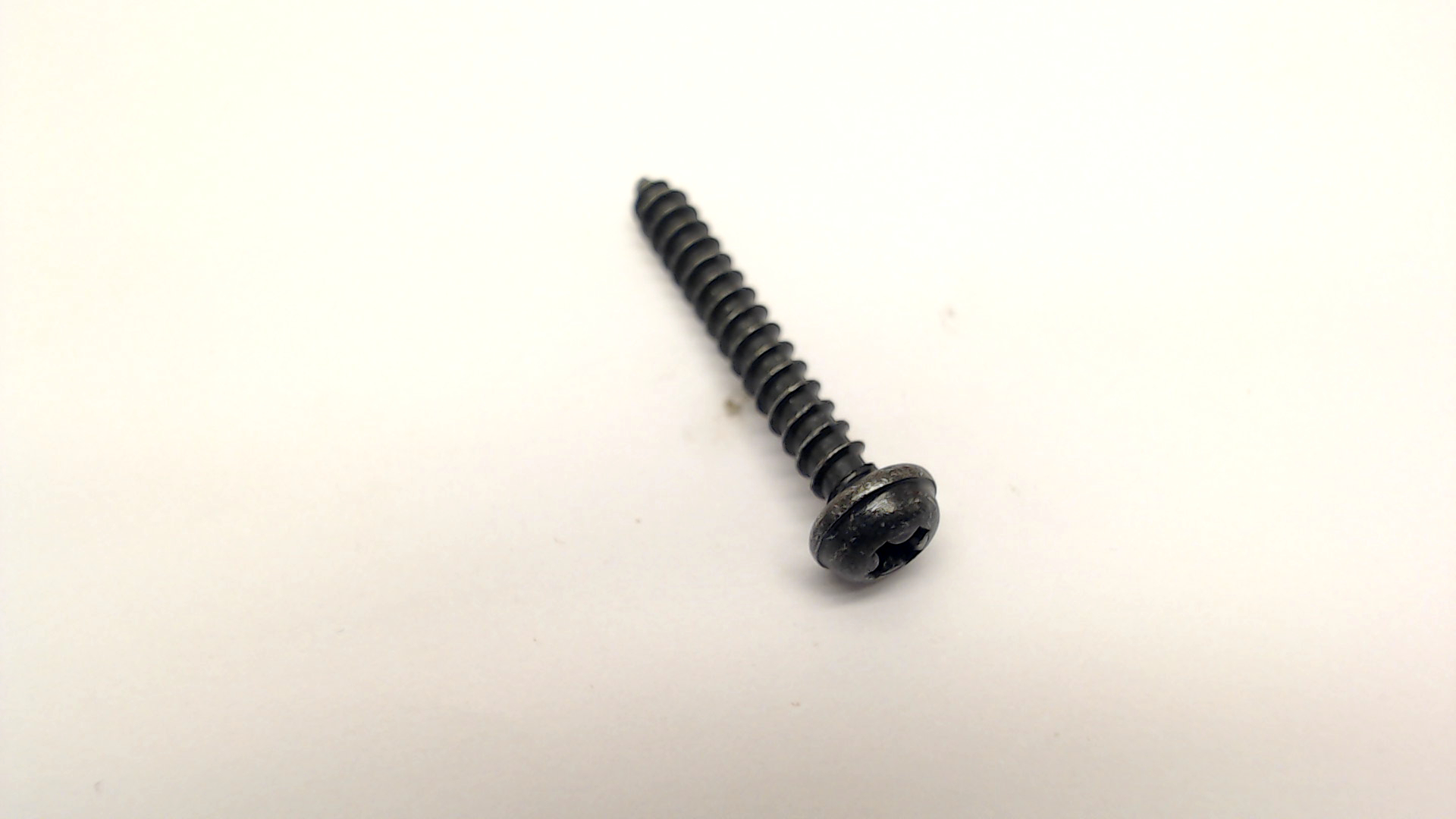Tapping Screw (w/flange) D4x30 (black)