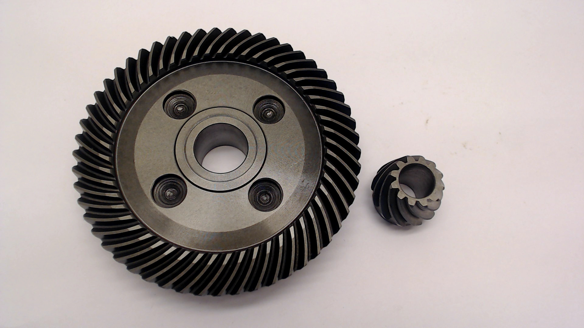 GEAR AND PINION SET
