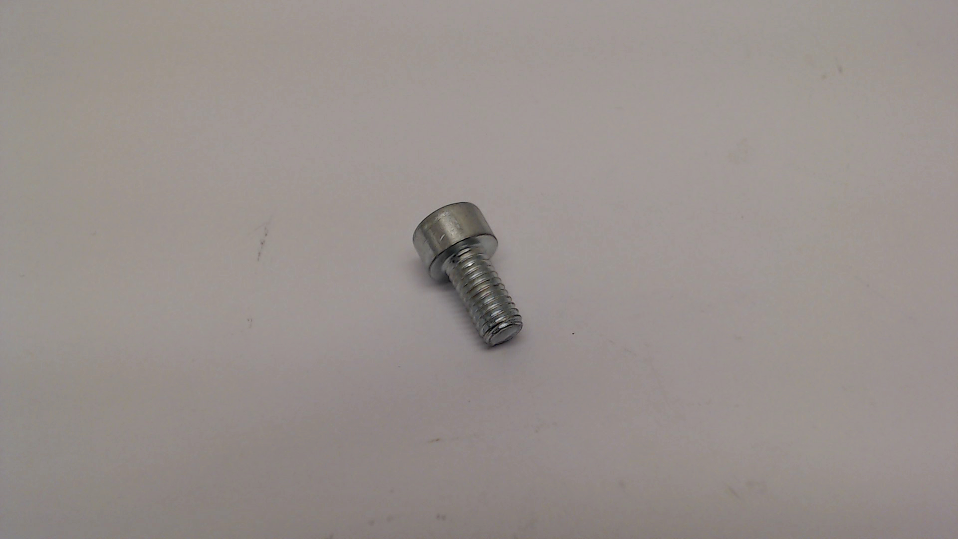 HEXAGON SOCKET HEAD CAP SCREW